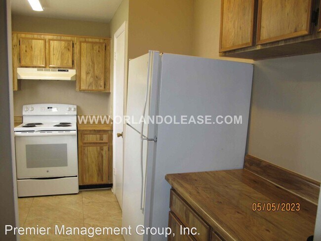 Building Photo - 3 br, 2 bath House - 4240 PERSHING POINTE ...