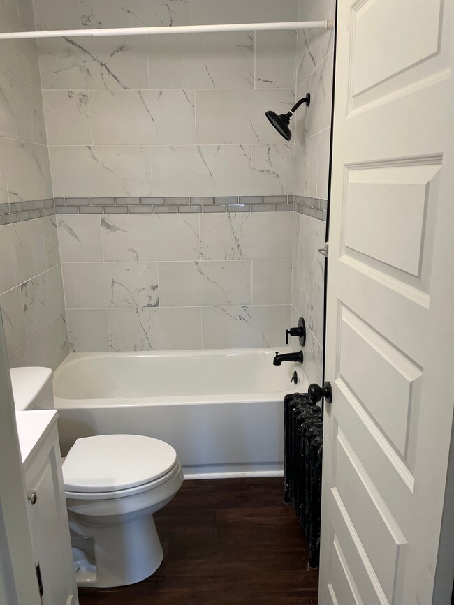 Building Photo - 57 W 2nd St