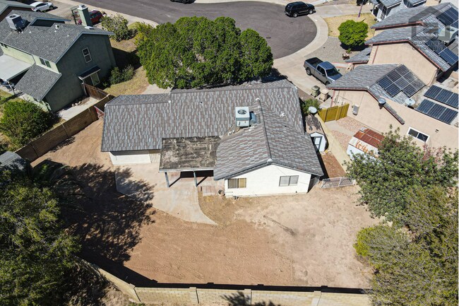 Building Photo - 5727 W Villa Maria Dr
