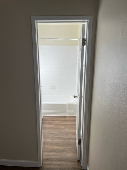 Building Photo - 2108 San Anseline Ave