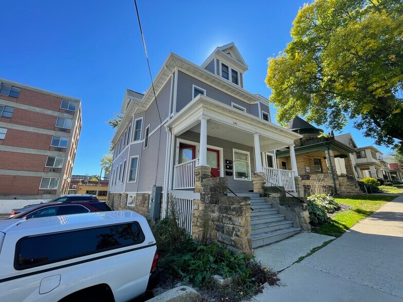 Building Photo - 141 E Gorham St