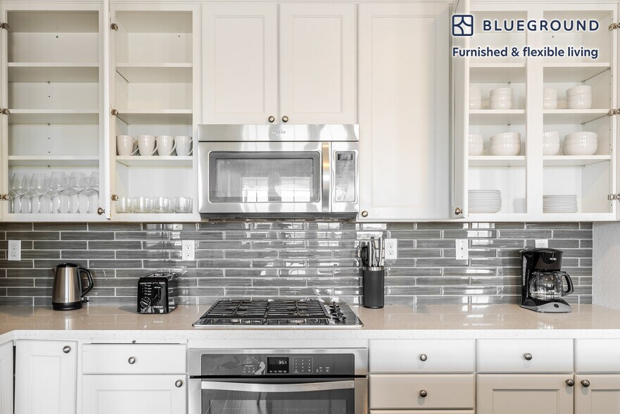 Building Photo - 640 Turnbuckle Dr
