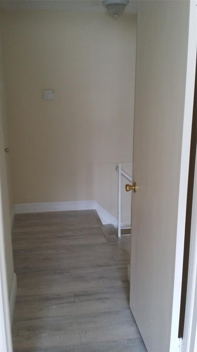 Building Photo - 8877 NW 28th Dr