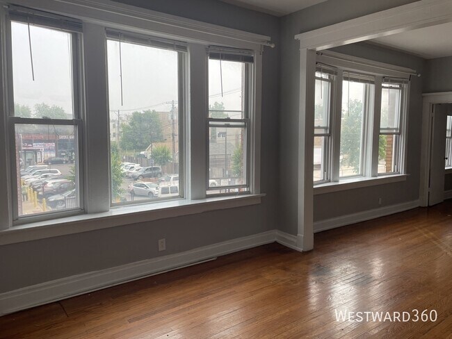 Building Photo - 1550 N Homan Ave.