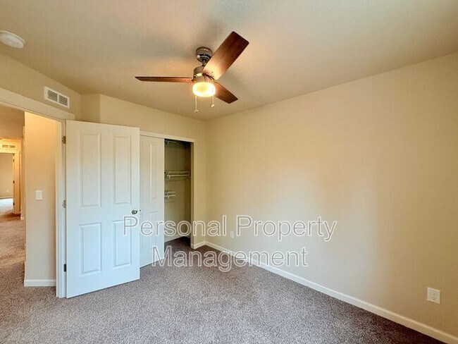 Building Photo - 146 NW 76th St