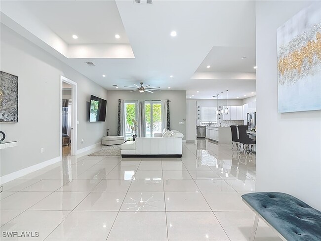 Building Photo - 1806 41st St SW