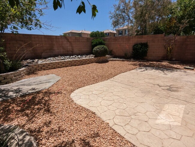 Building Photo - 10957 Napa Ridge Dr