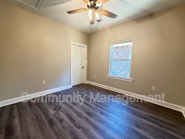 Building Photo - 13424 Lonnie Wascom Rd