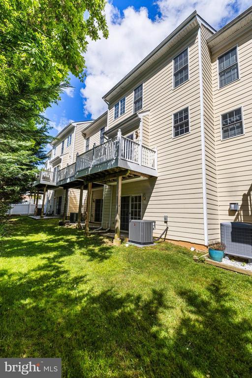 Building Photo - 129 Hearth Ct