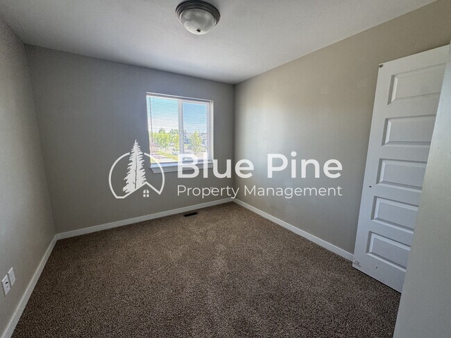 Building Photo - 2829 Murwood
