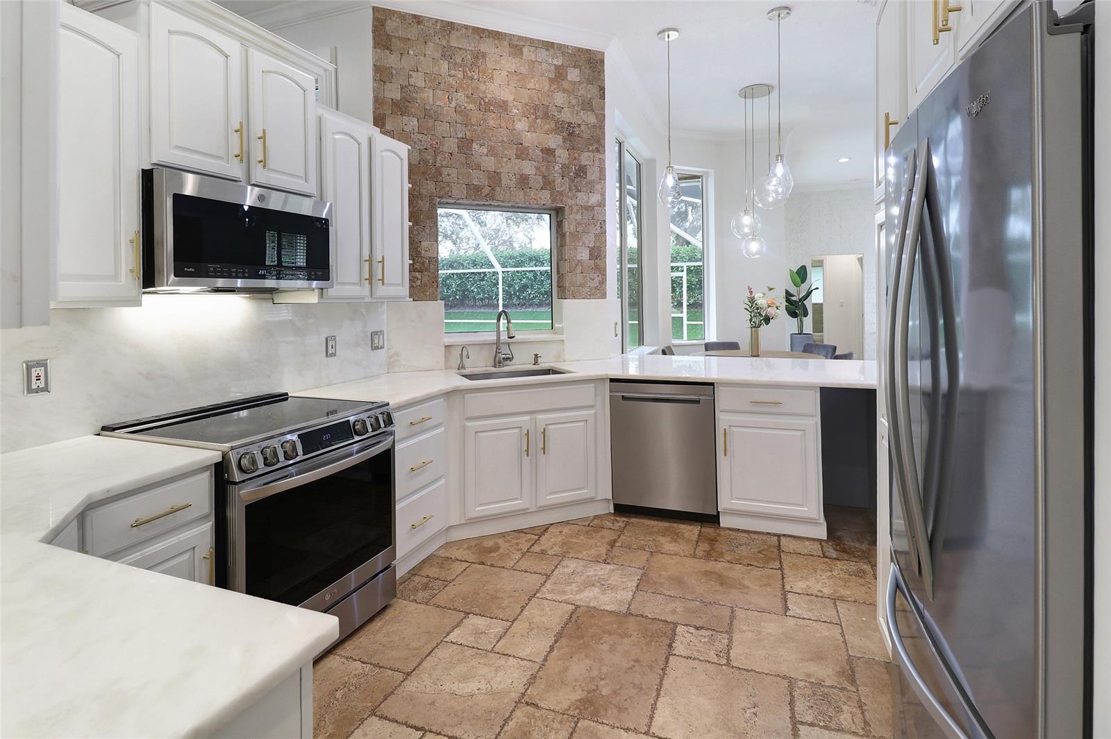 Building Photo - 6430 NW 98th Ln