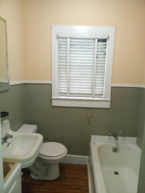 Building Photo - 408 Voorhies St