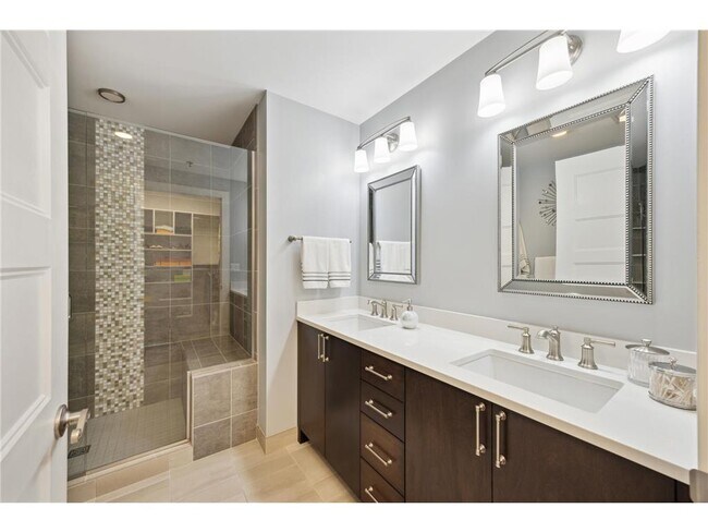 Building Photo - 1240 S 2nd St