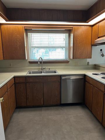 Building Photo - 3603 Bristol Dr
