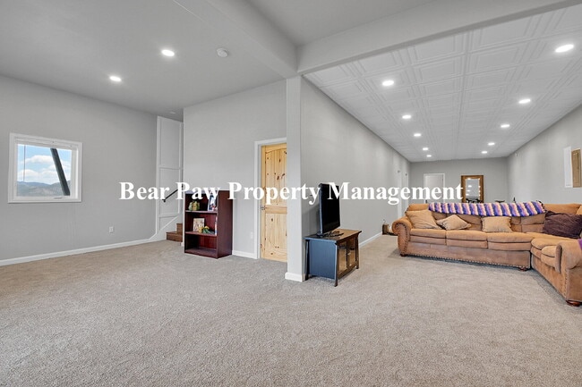 Building Photo - "Experience Mountain Living either FURNISH...