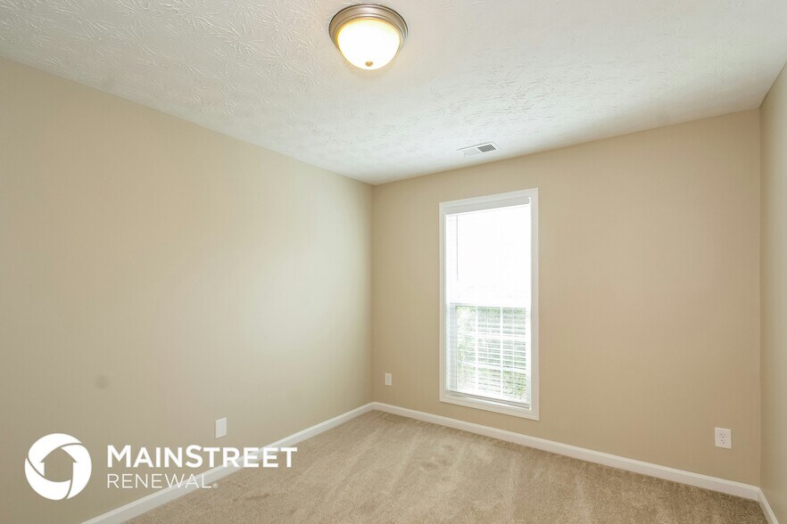 Building Photo - 1628 Marceau Dr