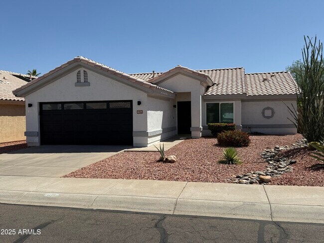 Primary Photo - 4629 E Lavender Ln