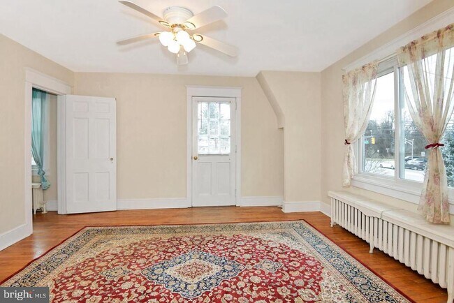 Building Photo - 3728 Brunswick Pike