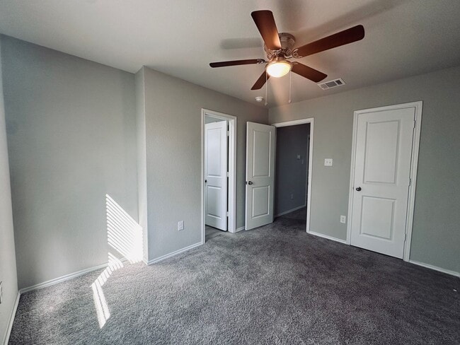 Building Photo - 7356 Misty Ridge Dr