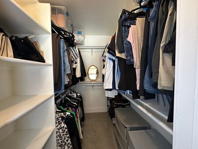 Building Photo - Beautiful 2-bedroom, 2-bathroom home nestled in the vibrant heart of Scottsdale