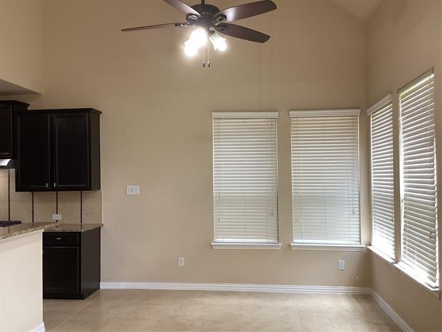 Building Photo - 1704 Hickory Chase Cir