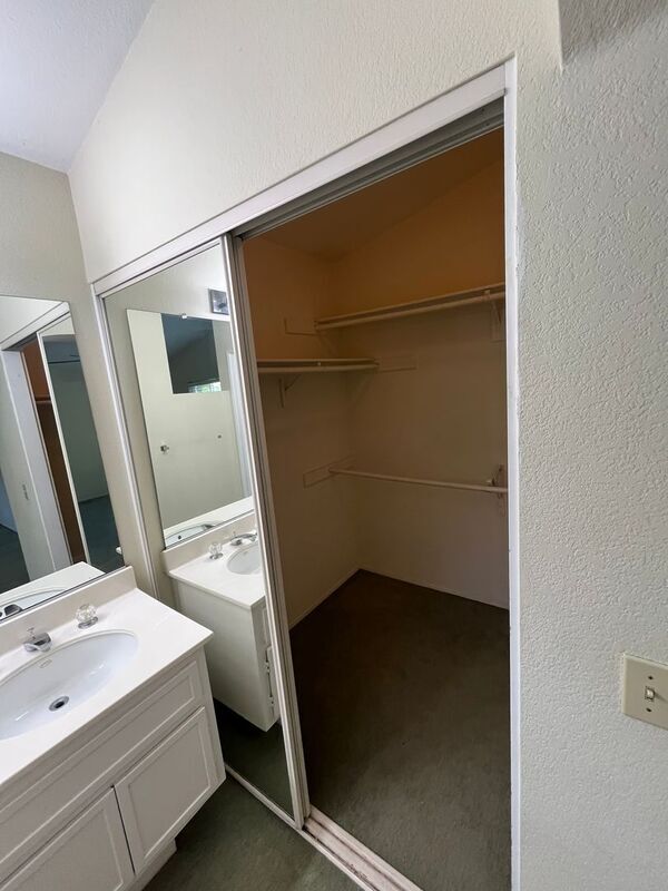 Building Photo - 29658 Ramsey Ct