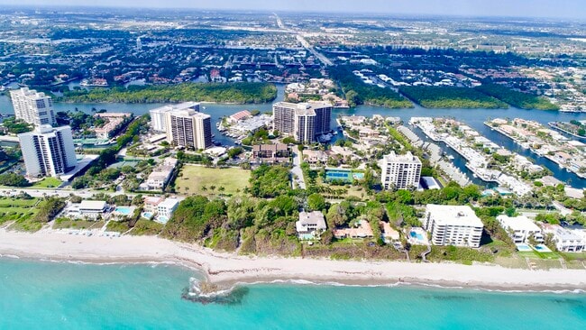 Building Photo - 4748 S Ocean Blvd