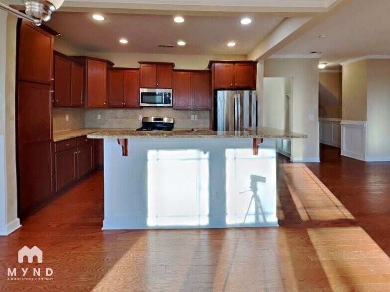 Building Photo - 24 Cedar Grove Ct