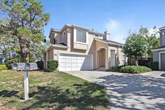 Building Photo - Seven Springs Home