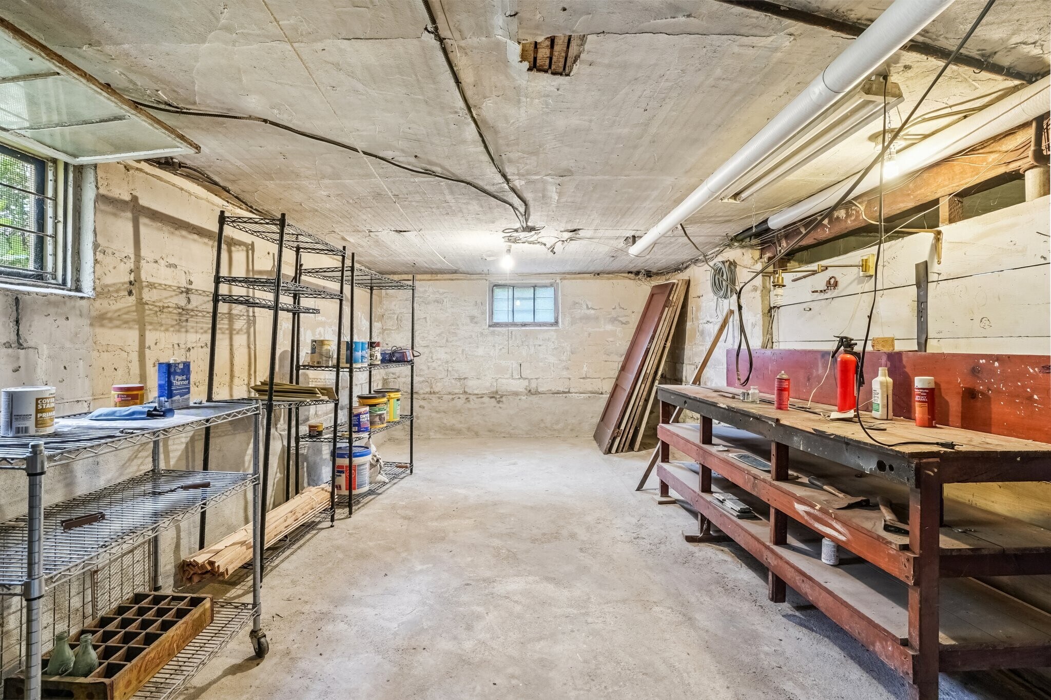 Building Photo - 14 Hurlcroft Ave