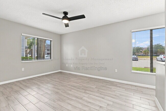 Building Photo - 9430 Torrington Ave