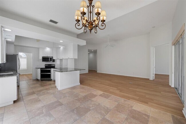 Building Photo - 5779 Wilena Pl