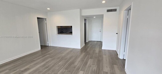 Primary Photo - 4848 NW 24th Ct