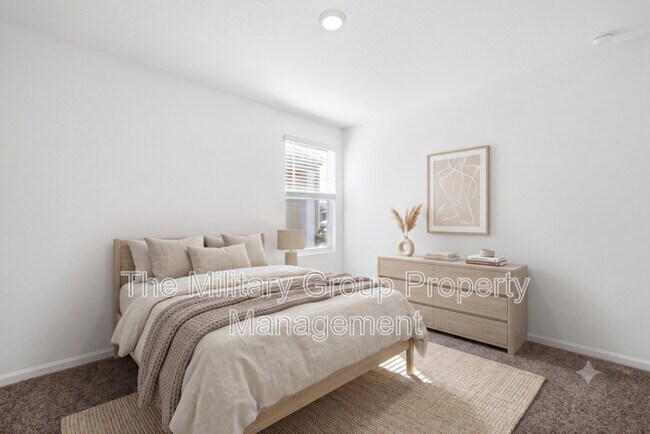 Building Photo - 15729 Equine Gait Dr