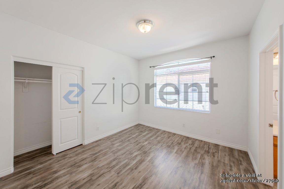 Building Photo - 1360 S White Ave