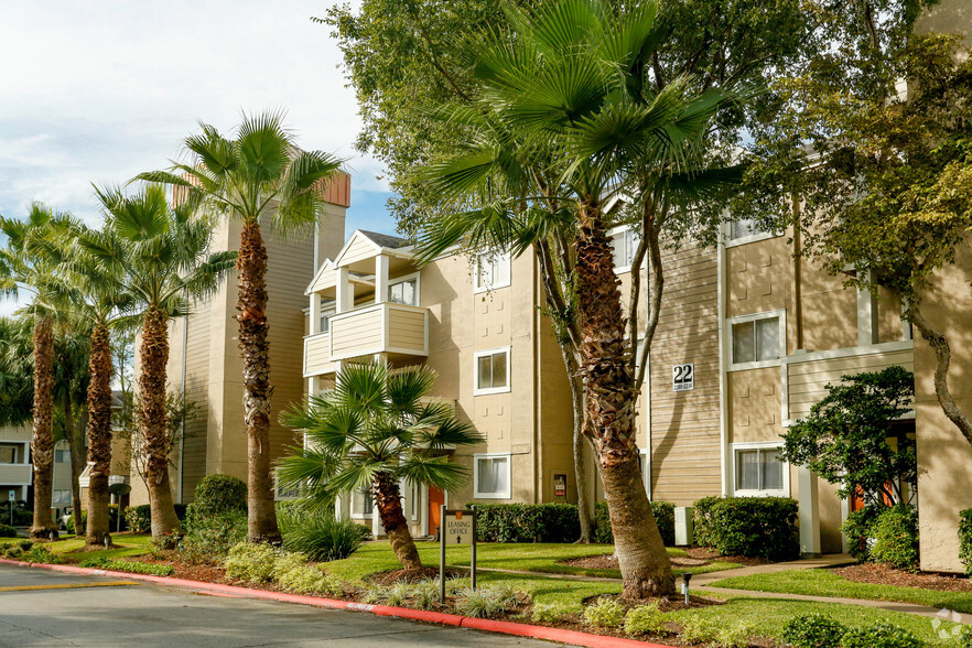 Building Photo - Palms on Westheimer Apartments