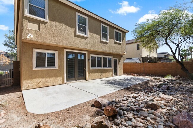 Building Photo - NW!! GATED!! Playground!!!Low maintenance ...