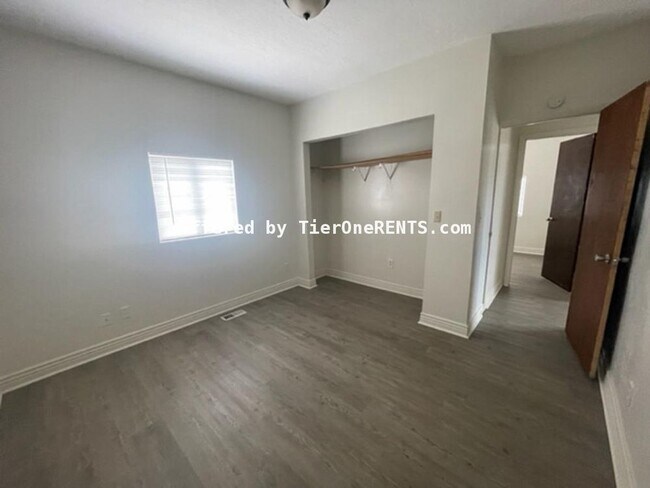 Building Photo - NO DEPOSIT option available for qualified renters