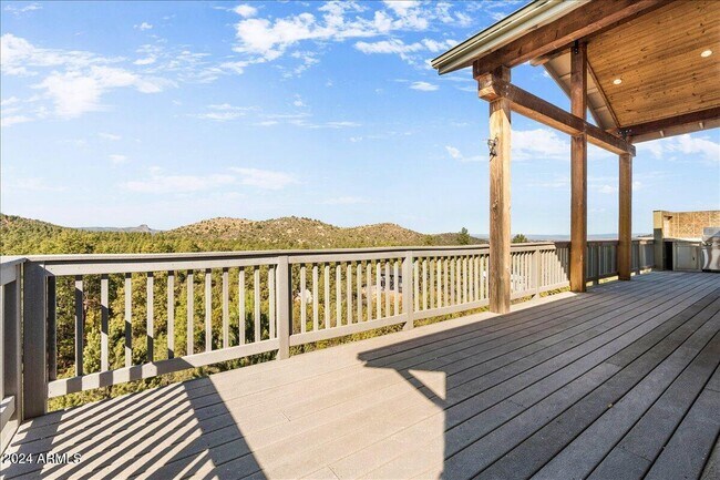 Building Photo - 1280 Majestic Vw Dr