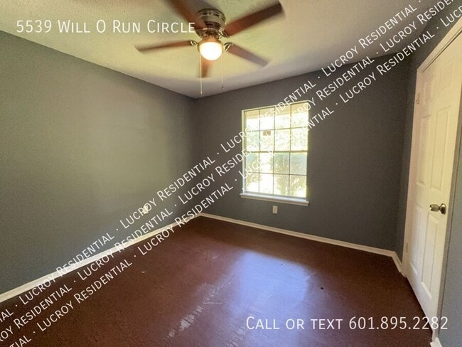 Building Photo - 5539 Will O Run Cir