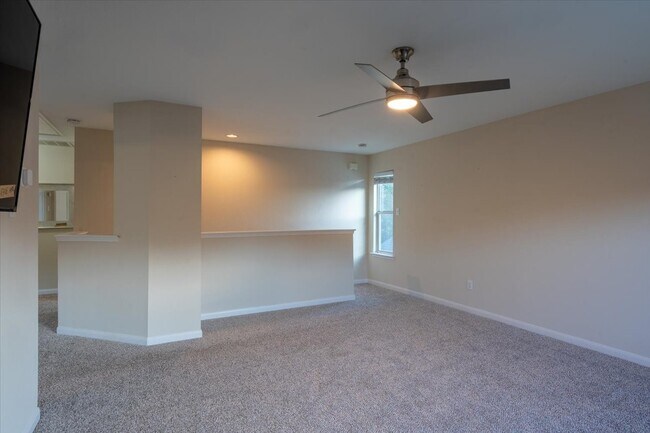 Building Photo - 15907 Kings Cypress Ln