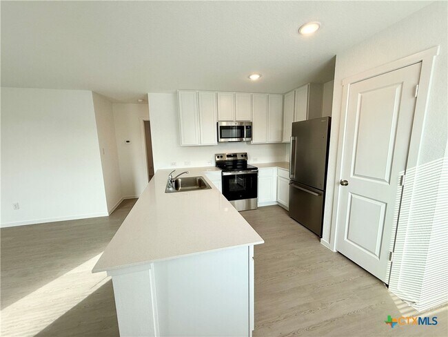 Building Photo - 311 Moscato Rd