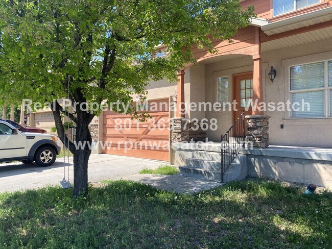 Building Photo - Great 4 bedroom 2 bath West Valley Home