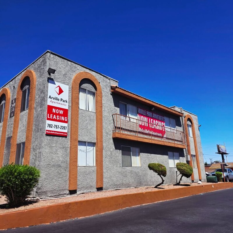 Building Photo - 2600 S Arville St