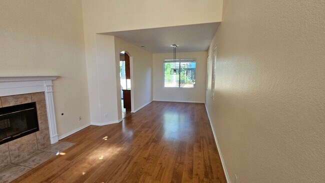 Building Photo - SCRIPPS RANCH / SAN DIEGO - Nice 4 Bedroom...