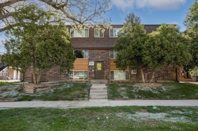 Interior Photo - Dodge Street Apartments