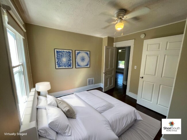 Building Photo - 6 bed 2 bath Single Family Home