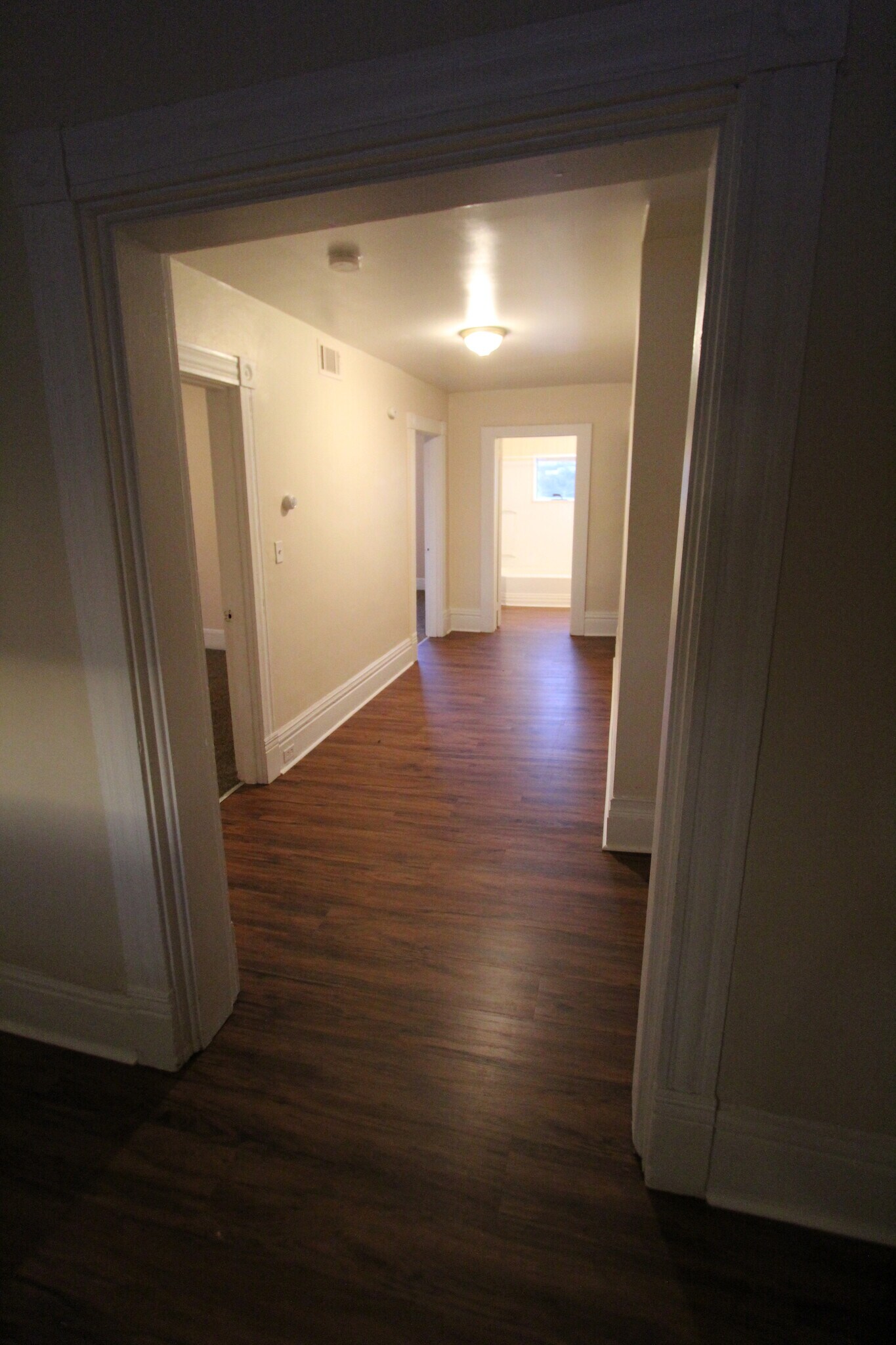 Building Photo - 624 Carothers Ave