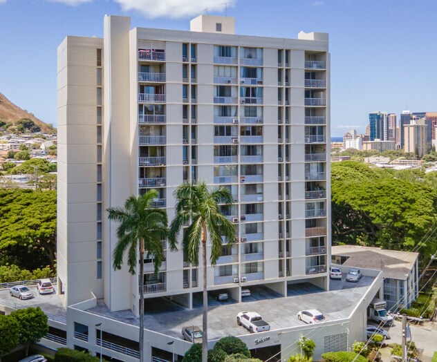 Building Photo - 2029 Nuuanu Ave