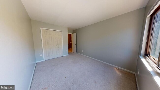 Building Photo - 3836 Miramonte Pl